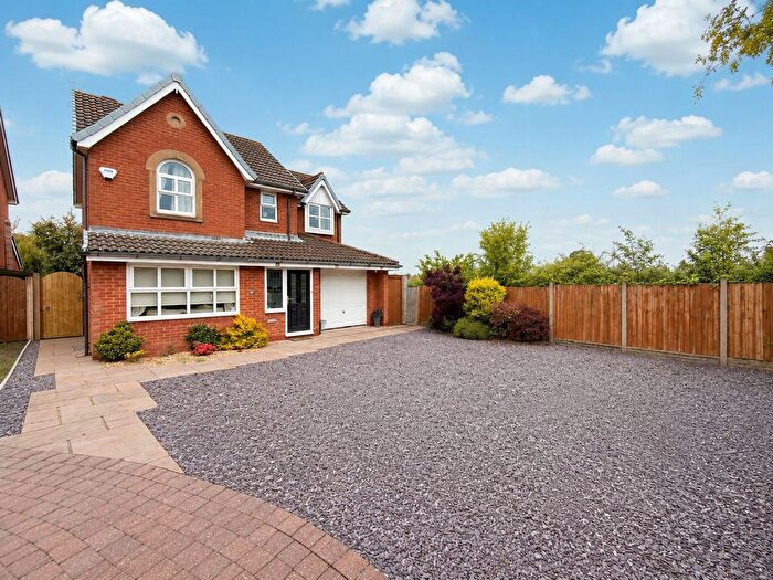 4 Bedroom Detached House For Sale In Springfield Close, Burscough, L40