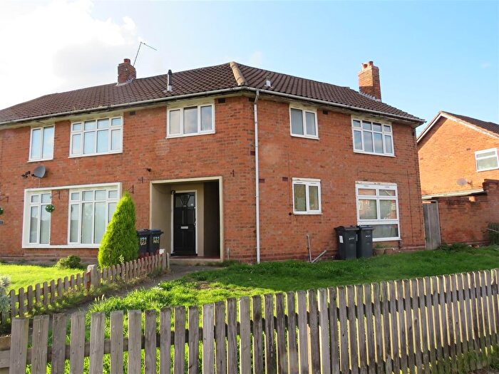 1 Bedroom Maisonette To Rent In Darley Avenue, Shard End, Birmingham, B34