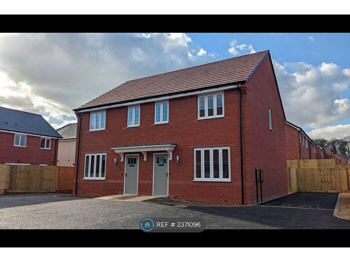 3 Bedroom Semi-Detached House To Rent In Wells Road, Edwalton, Nottingham, NG12