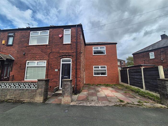 4 Bedroom End Of Terrace House To Rent In Miriam Street, Failsworth, Manchester, M35