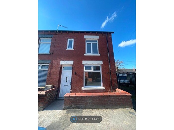 3 Bedroom Terraced House To Rent In Hebron St, Oldham, OL2