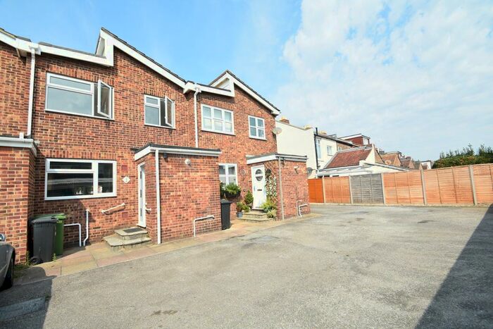3 Bedroom Terraced House To Rent In Vernon Mews, Southsea, PO4