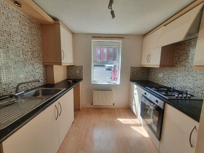 2 Bedroom Apartment To Rent In Palmerston Road, Ilkeston, Derbyshire, DE7
