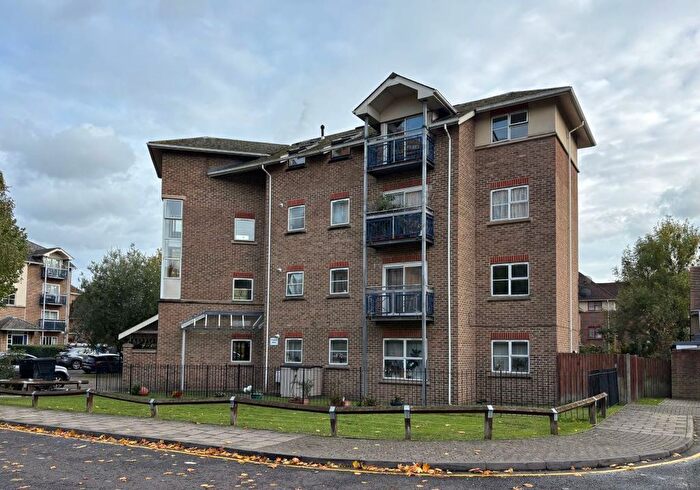 2 Bedroom Flat For Sale In Copland Road, Wembley, Middlesex, HA0