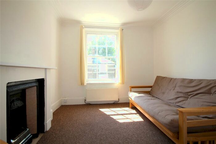 1 Bedroom Flat To Rent In Gloucester Crescent, London, NW1