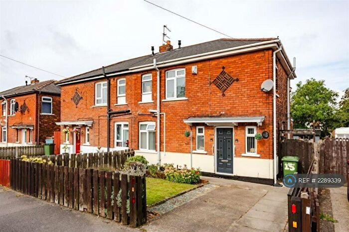 3 Bedroom Semi-Detached House To Rent In Dowse Avenue, Scunthorpe, DN15