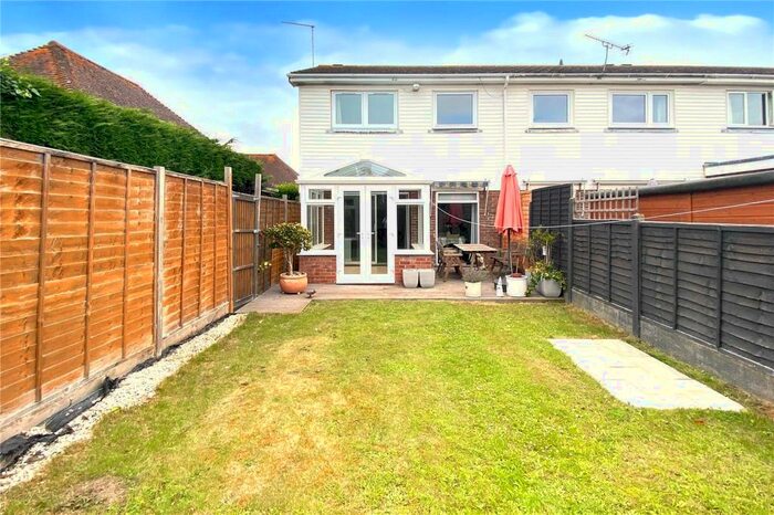 3 Bedroom End Of Terrace House To Rent In Manor Road, East Preston, West Sussex, BN16