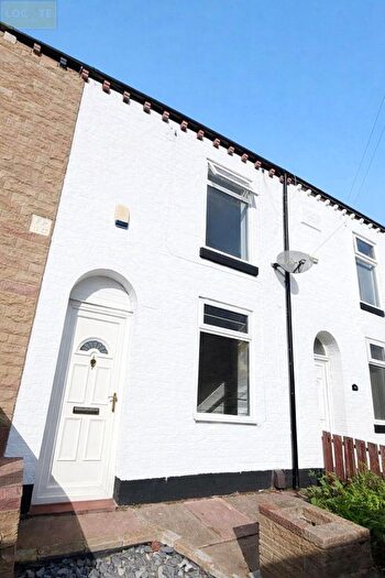 Terraced House To Rent In Pendlebury Road, Pendlebury, Swinton, Manchester, M27