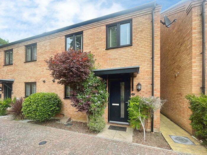 3 Bedroom Semi Detached House For Sale In Price Close, Leybourne, West Malling, ME19