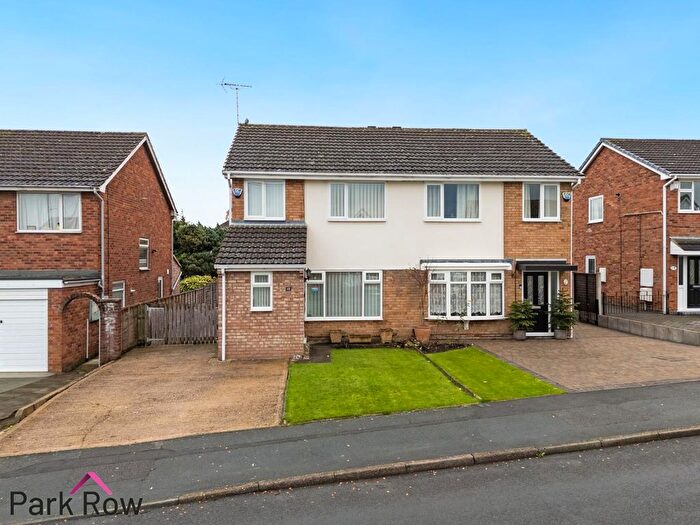 3 Bedroom Semi Detached House For Sale In Eversley Court, Sherburn In Elmet, Leeds, LS25
