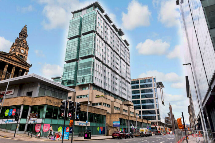 2 Bedroom Apartment To Rent In Bothwell Street, Glasgow, G2