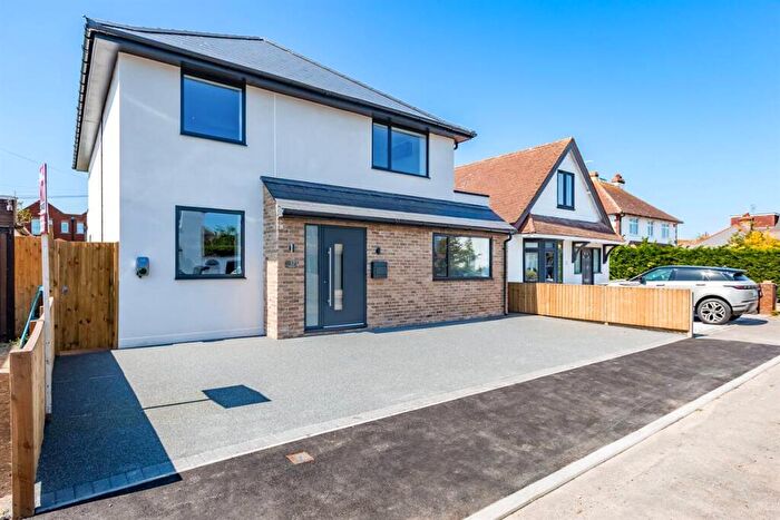 4 Bedroom Detached House For Sale In Manor Road, Tankerton, Whitstable, CT5