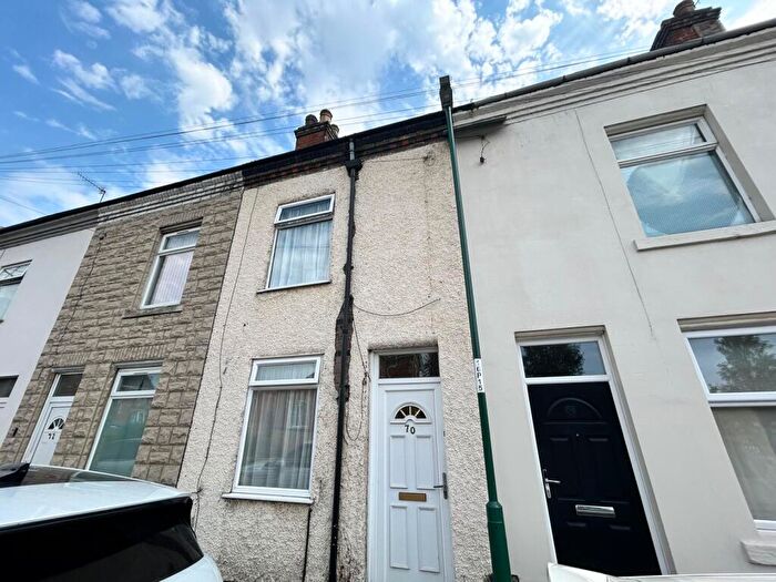 3 Bedroom Terraced House To Rent In Park Lane, Nottinghamshire, Basford, NG6
