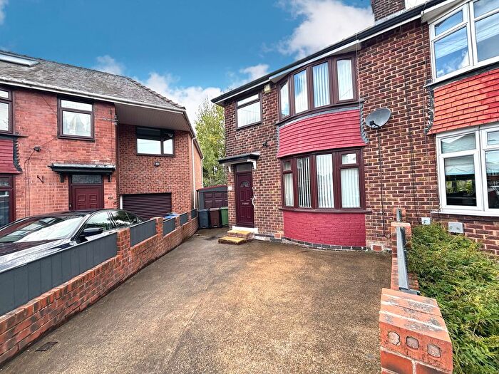 3 Bedroom Property To Rent In Richmond Place, Sheffield, S13