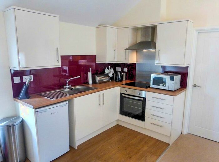 1 Bedroom Apartment To Rent In Windway Road, Cardiff, CF5
