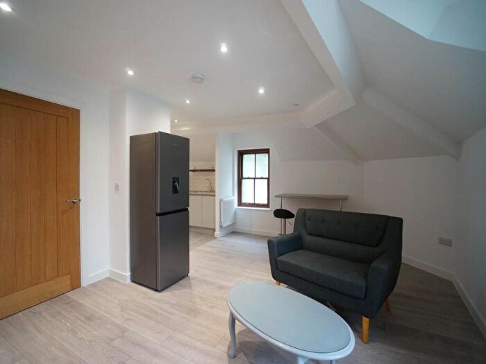 2 Bedroom Apartment To Rent In Trevelyan, Bangor, LL57