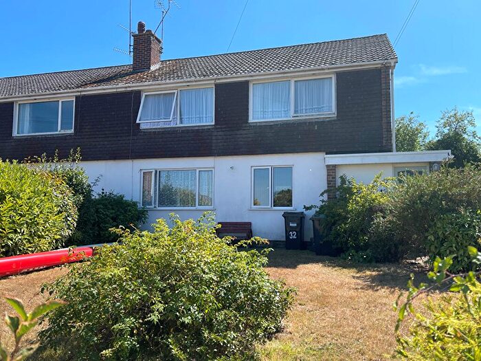 2 Bedroom Maisonette For Sale In Fern Road, Hythe, Southampton, SO45