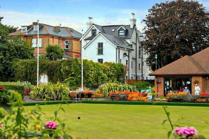 2 Bedroom Apartment For Sale In Annabel Court, Southcote Road, Bournemouth, BH1