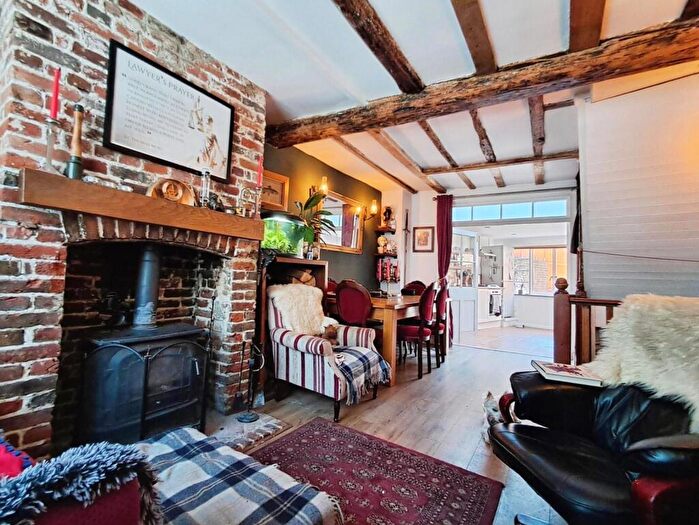 3 Bedroom Terraced House For Sale In Beer Cart Lane, Canterbury, Kent, CT1