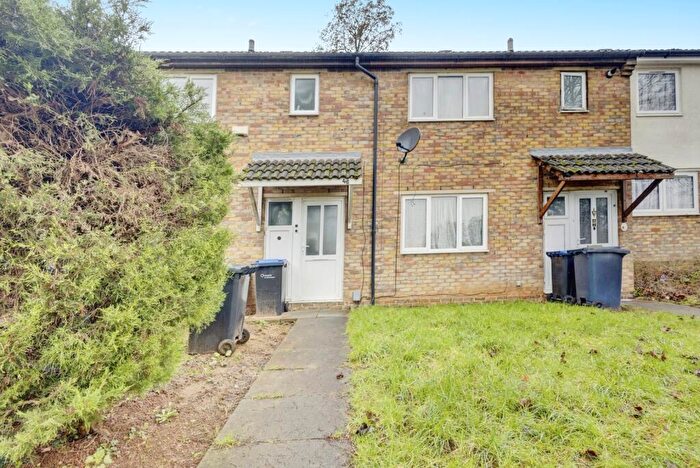 3 Bedroom Terraced House For Sale In Collyweston Road, Northampton, Northamptonshire, NN3
