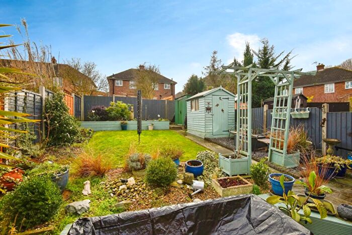 2 Bedroom Semi-Detached House For Sale In Leeward Road, Rochester, Kent, ME1