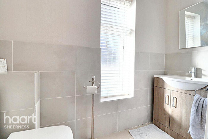 5 Bedroom Detached House For Sale In Stanley Avenue, Minster On Sea, ME12