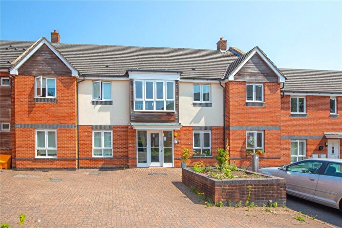 2 Bedroom Apartment For Sale In Harwood Square, Bishopston, Bristol, BS7