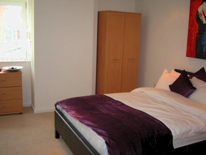 2 Bedroom Apartment To Rent In Masshouse Furnished Bed With Balcony & Parking, B5