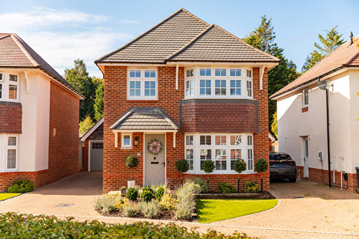 4 Bedroom Detached House For Sale In Coniston Avenue, Haywards Heath, West Sussex, RH17