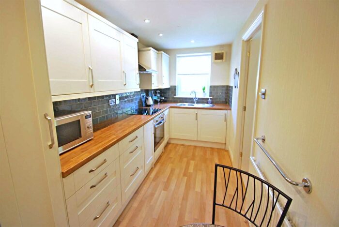 2 Bedroom Apartment To Rent In Hawthorn Green, Kennerleys Lane, Wilmslow, SK9