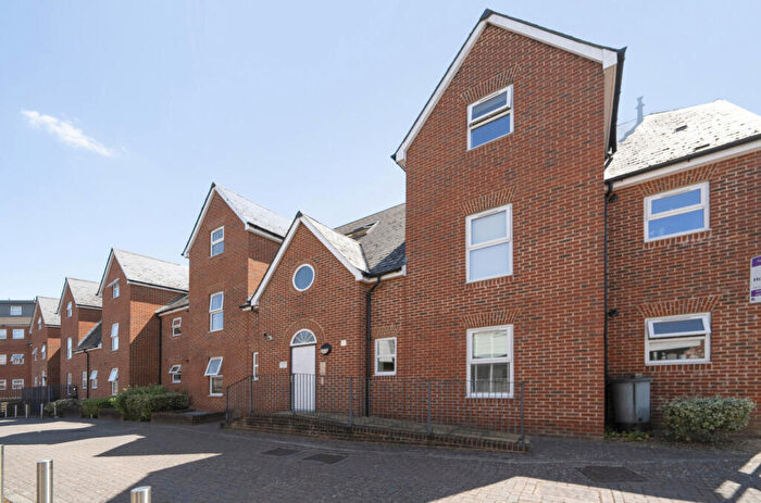 1 Bedroom Apartment For Sale In East Street, Reading, Berkshire, RG1