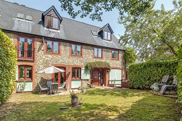 4 Bedroom Semi-Detached House For Sale In The Street, Sturmer, CB9