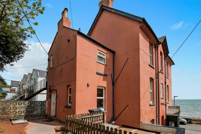 2 Bedroom House To Rent In Bedroom Flat - Dawlish, EX7