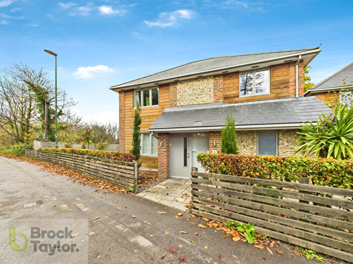 4 Bedroom Detached House For Sale In Rocky Lane, Haywards Heath, RH16