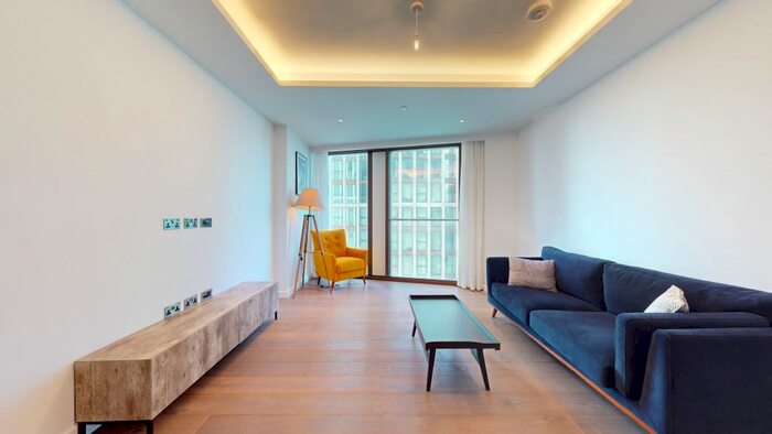 2 Bedroom Flat To Rent In Carnation Way, London, SW8