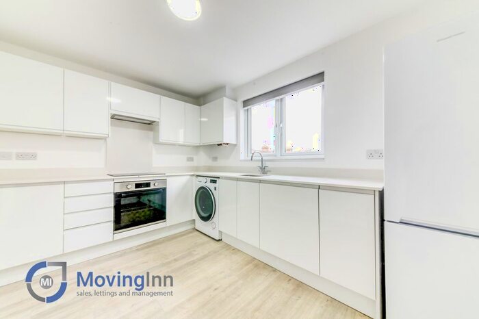 3 Bedroom Terraced House To Rent In Lewin Road, Streatham, SW16