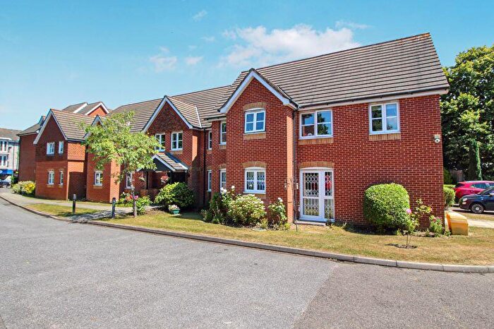 1 Bedroom Retirement Property For Sale In Retirement Apartment, Hillcroft Court, CR3