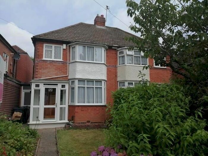 2 Bedroom Semi-Detached House To Rent In Calshot Road, Great Barr, Birmingham, B42