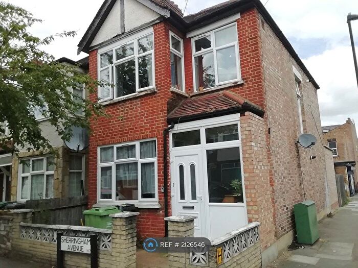 4 Bedroom Semi-Detached House To Rent In Sherringham Avenue, London, N17