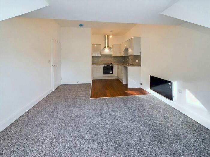 2 Bedroom Flat To Rent In Nottingham Road, Stapleford, Nottingham, NG9