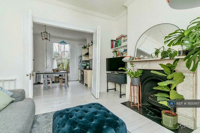 2 Bedroom Maisonette To Rent In Albion Drive, Hackney, E8