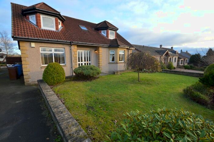 4 Bedroom Detached House To Rent In Craigluscar Road, Dunfermline, Fife KY12