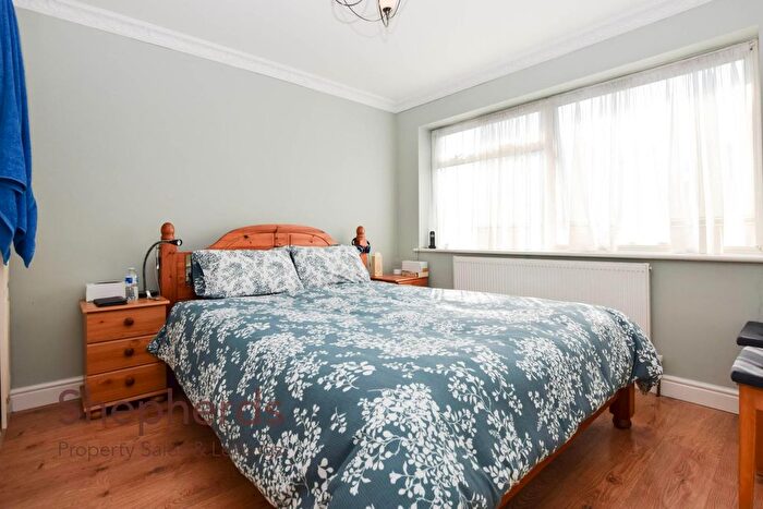 3 Bedroom End Of Terrace House For Sale In Claremont, Cheshunt, Waltham Cross, EN7