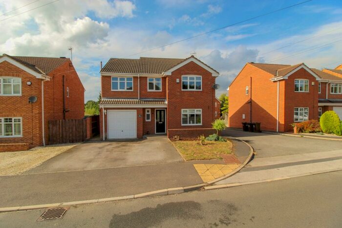 4 Bedroom Detached House For Sale In Station Road, Hensall, DN14