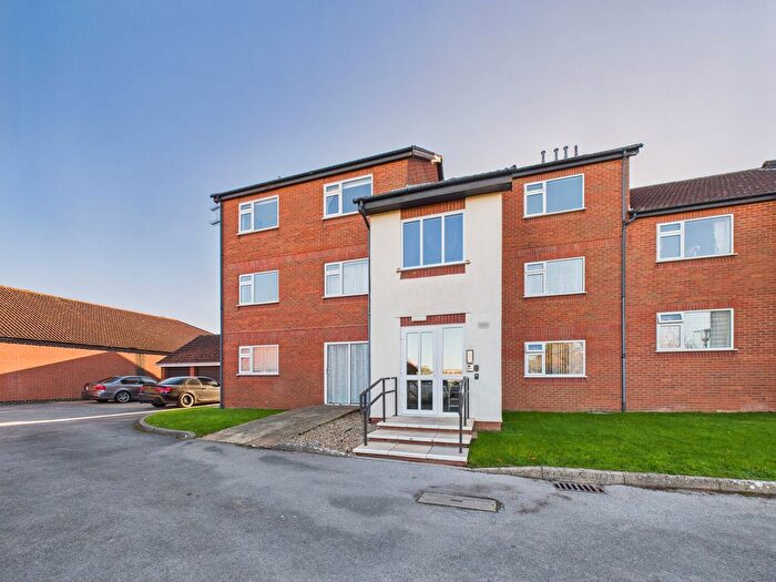 1 Bedroom Flat For Sale In The Parks, Bridgwater, TA6