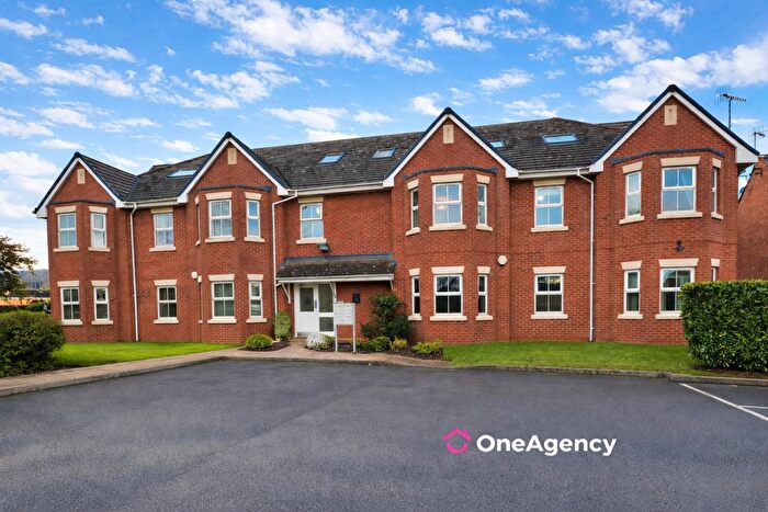 2 Bedroom Apartment For Sale In Etruria Court, Humbert Road, Etruria, Stoke-on-Trent, ST1