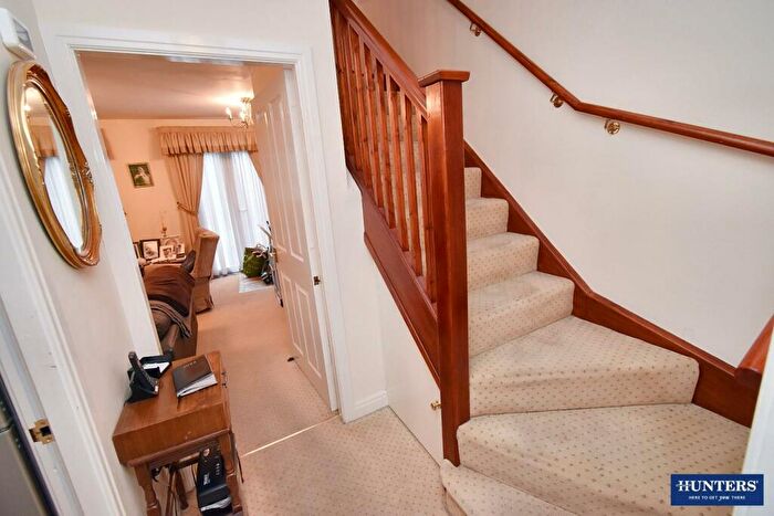 3 Bedroom End Of Terrace House For Sale In Newgate End, Wigston, LE18
