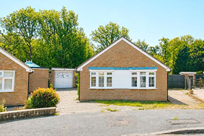 4 Bedroom Detached Bungalow For Sale In Brookside Crescent, Cuffley, EN6
