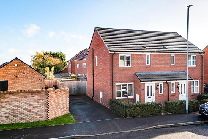 3 Bedroom Semi Detached House For Sale In Thornton Avenue, Barton Seagrave, NN15