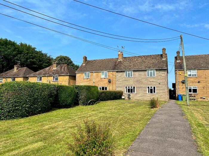 3 Bedroom Semi-Detached House For Sale In Leaveland Cottages, Throwley Forstal, Faversham, Kent, ME13